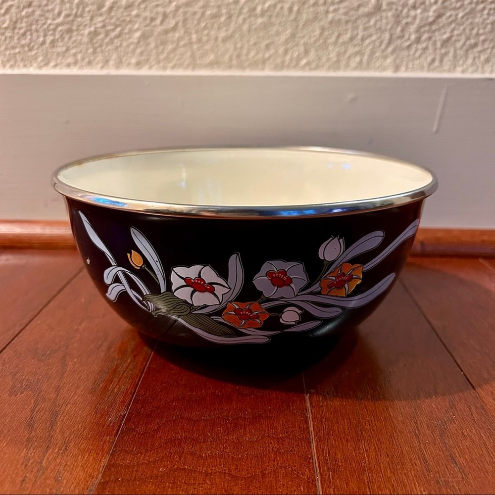 Vtg Bright Enamel Nesting Bowl Retro Easy To Clean Camper Cooking navy 7.8”